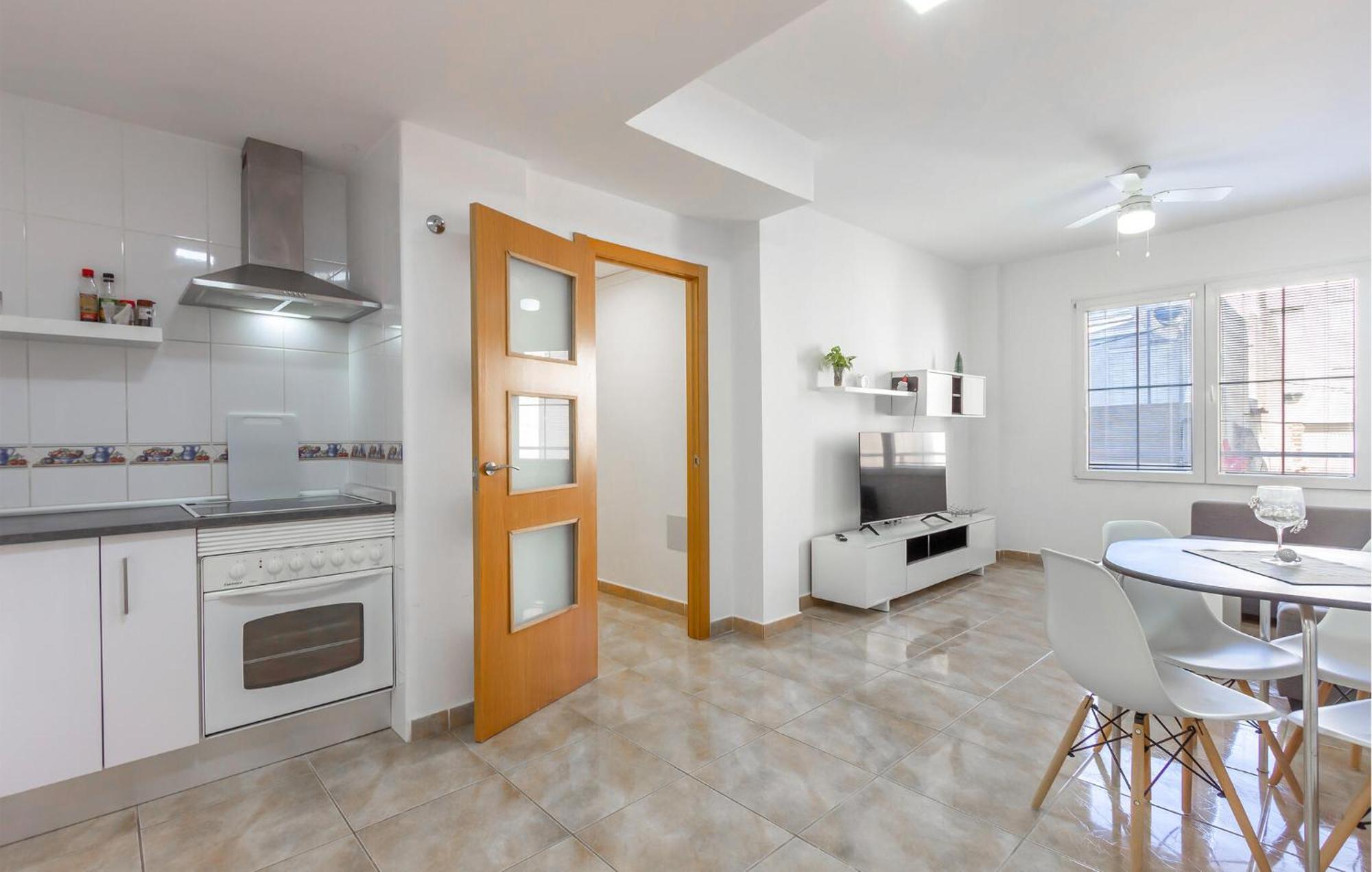 Amazing Apartment In Santa Pola Exteriér fotografie
