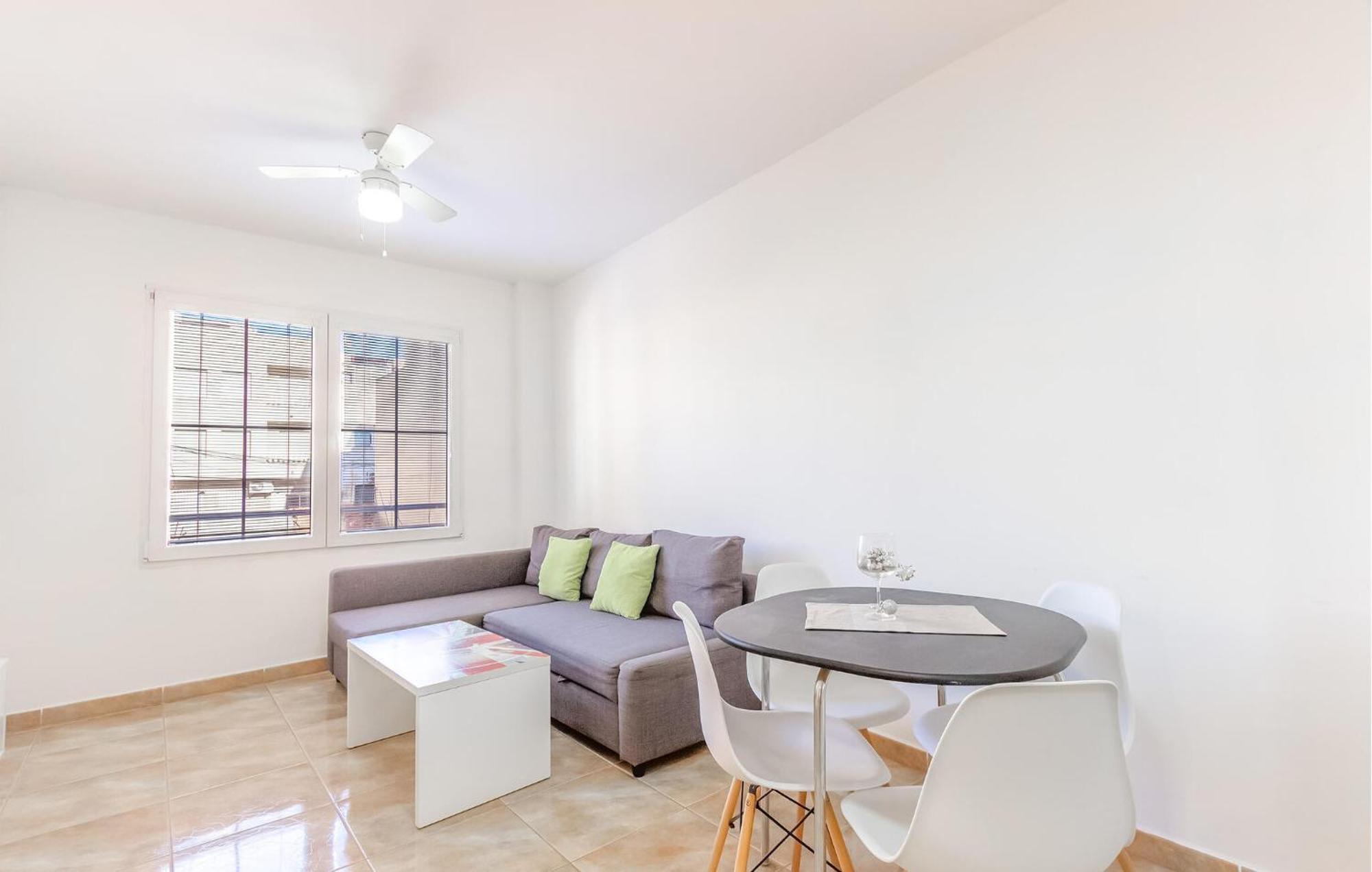 Amazing Apartment In Santa Pola Exteriér fotografie