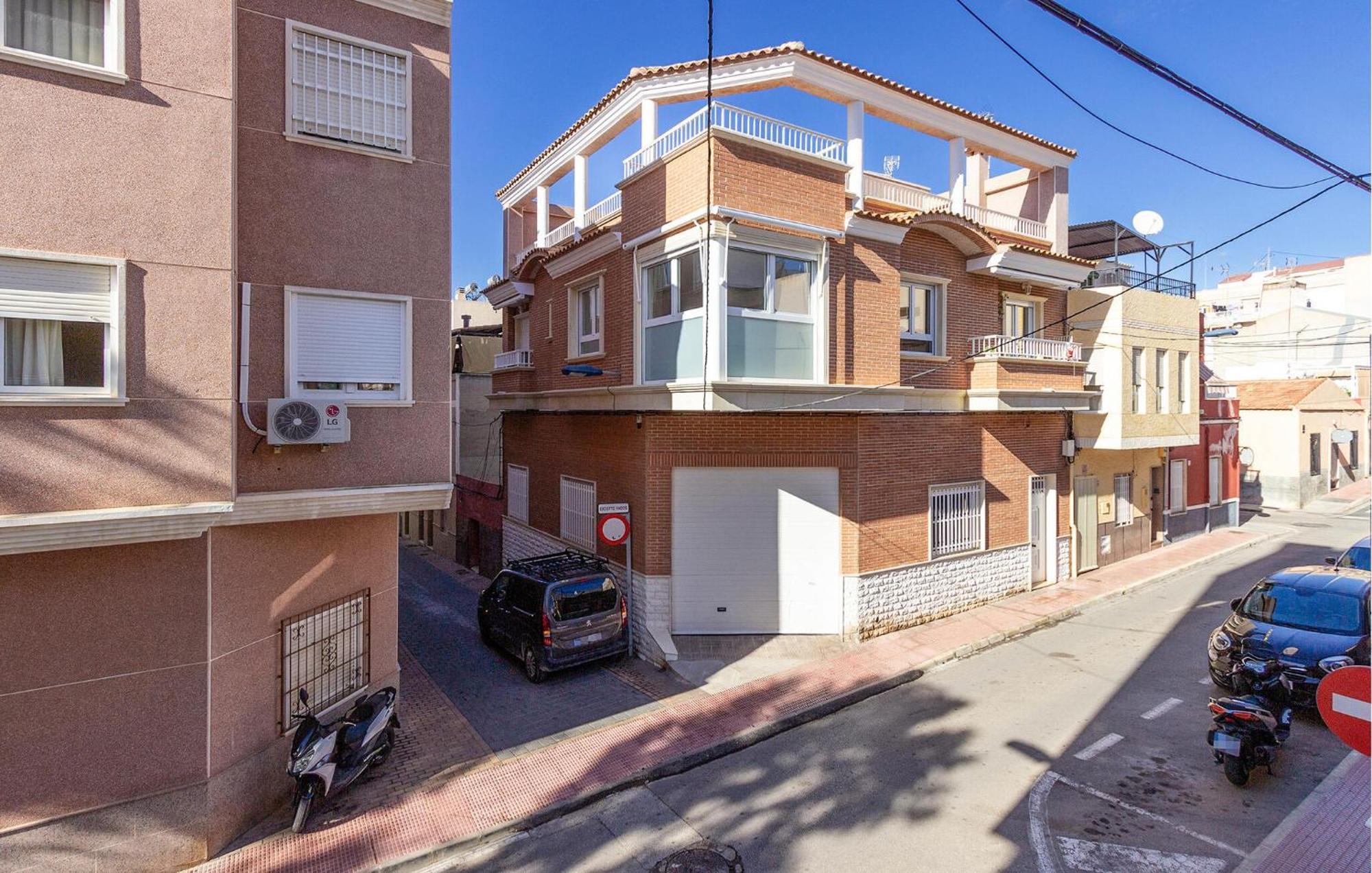 Amazing Apartment In Santa Pola Exteriér fotografie